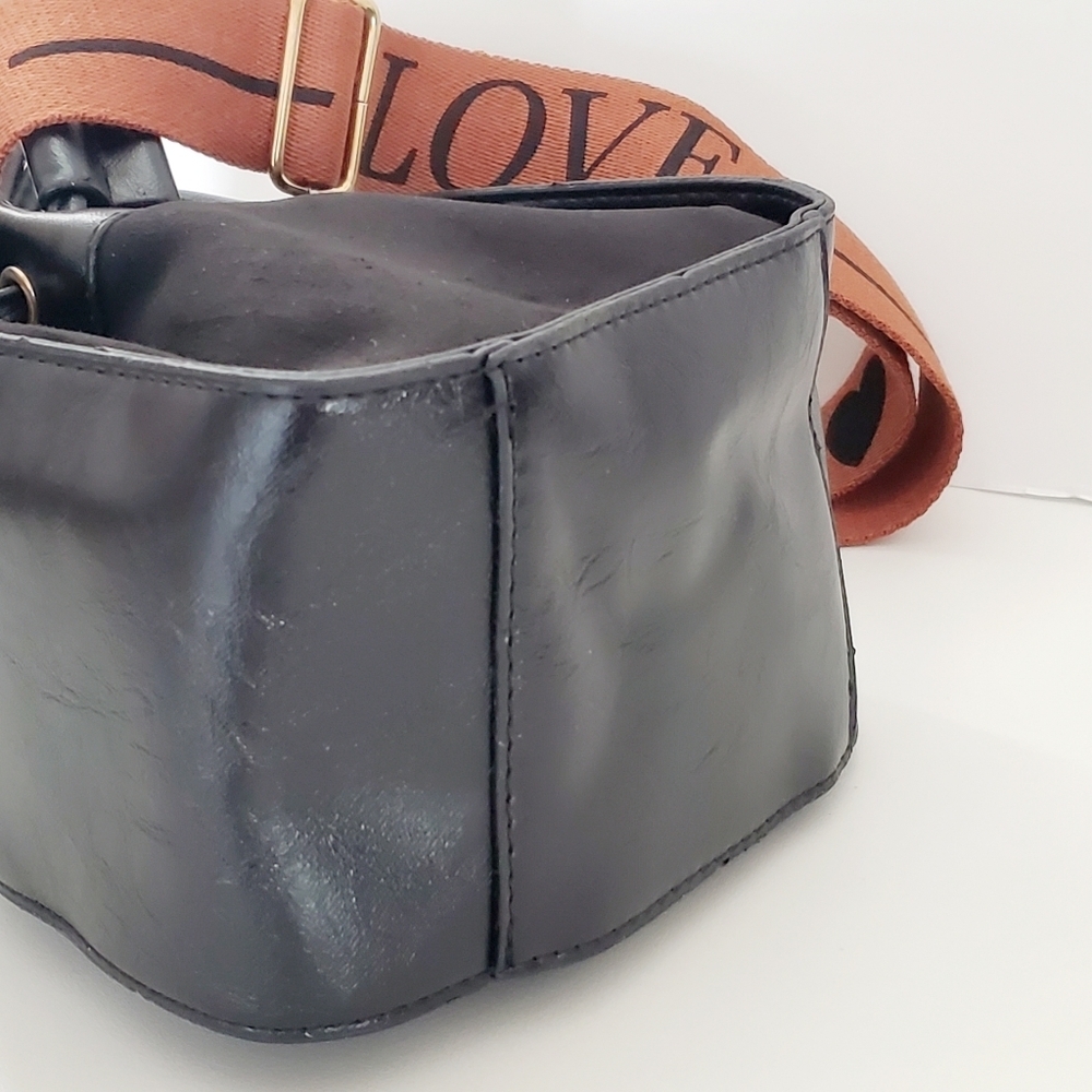 Women's Love Handle Leather and Suede Black Bucket Drawstring Bag - Picture 4 of 6